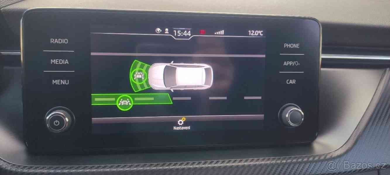 Škoda Scala 1,0   TSI 85KW STYLE + - foto 20