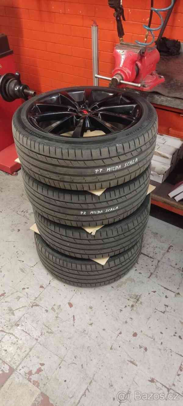 Škoda Scala 1,0   TSI 85KW STYLE + - foto 13