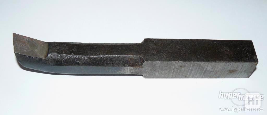Nůž soustruž. kovaný z RO 25x25x300 HSS ČSN 223540 - foto 1