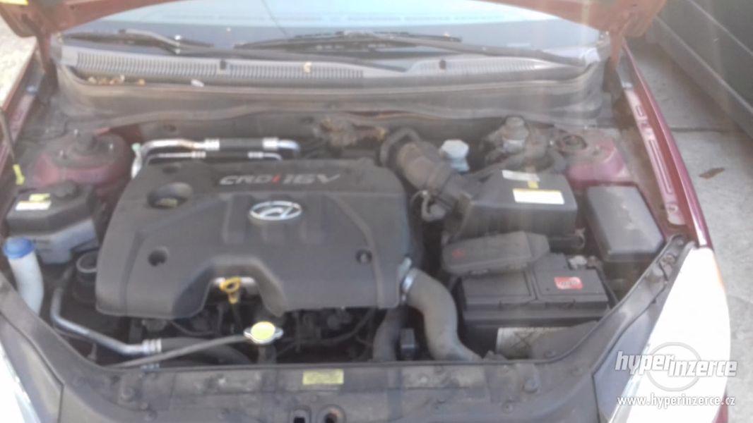 Hyundai accent 1.5 crdi 81kw - foto 21