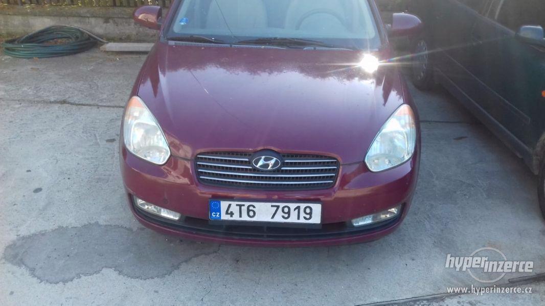 Hyundai accent 1.5 crdi 81kw - foto 24