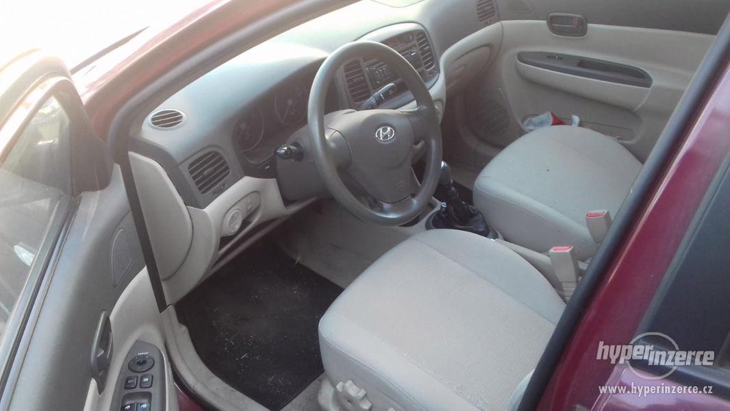 Hyundai accent 1.5 crdi 81kw - foto 29