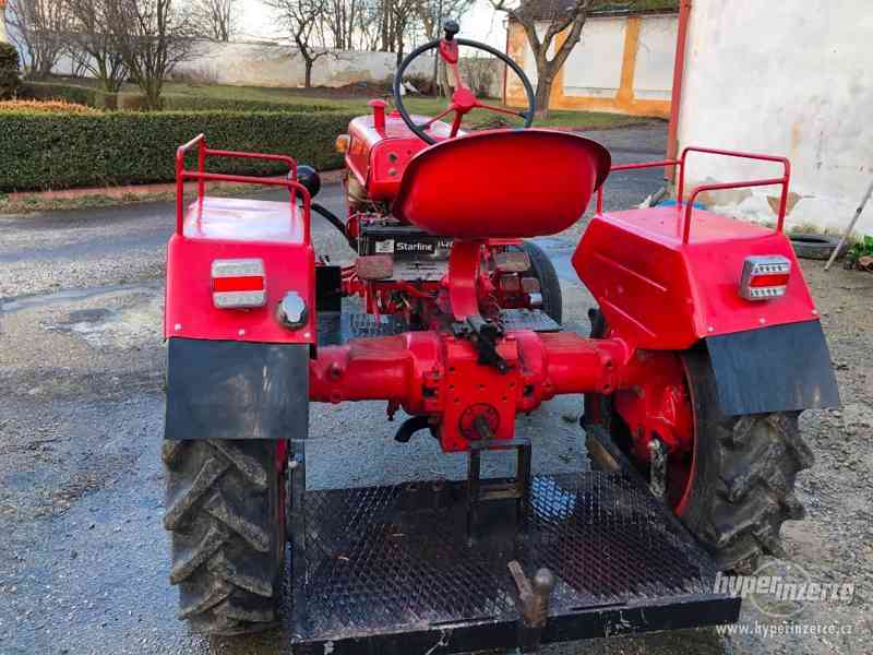 Traktor Farmall - foto 3