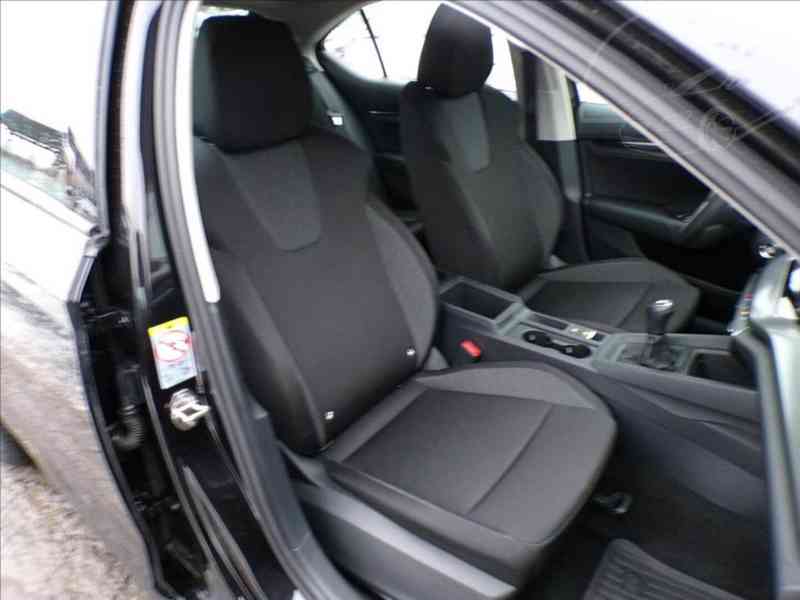 Škoda Octavia 1,0 TSI-81KW 1.MAJITEL ČR-DPH - foto 14