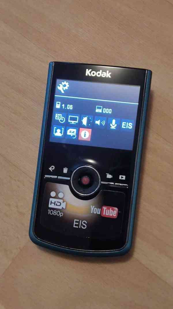 Kodak Zi8 Full HD kamera 32GB SD karta - foto 1