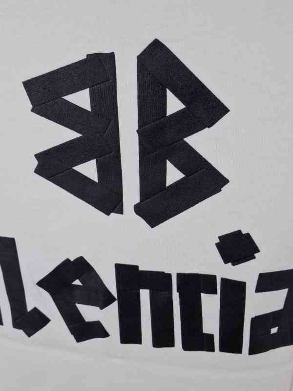 Tričko Balenciaga  - foto 4