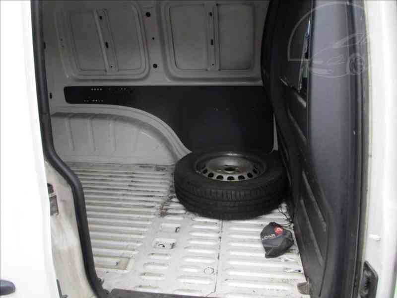 Volkswagen Caddy 2,0 TDI 75kW BMT N1,KLIMA-DPH - foto 8