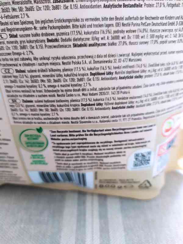 Nové granule pro menší plemena pejsků 800.gramů - foto 2