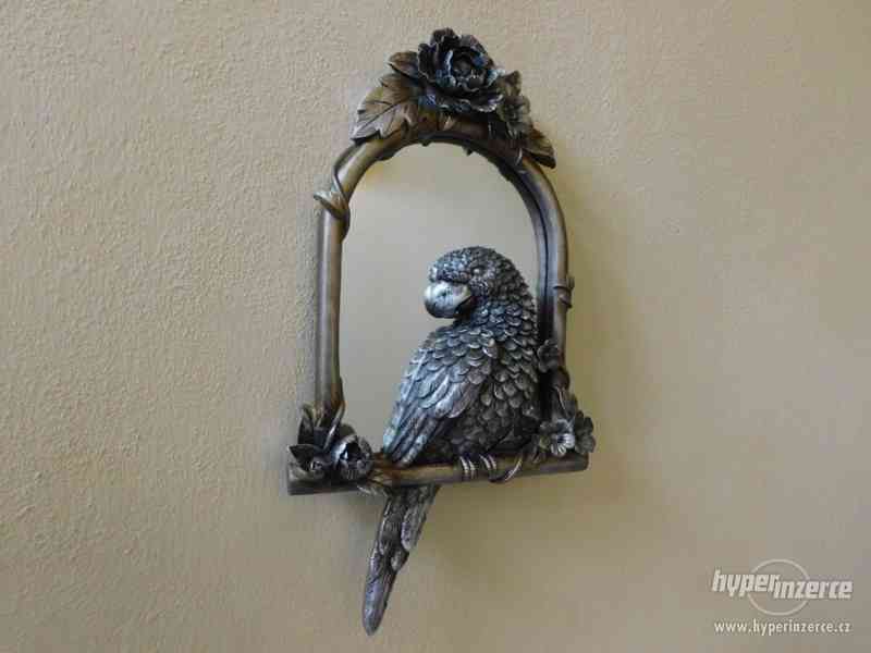 Zrcadlo s papouškem - stříbrný rám - foto 1