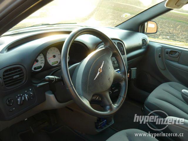 Chrysler Grand Voyager 3,3 Stown GO TOP 2008 GARANCE - foto 11