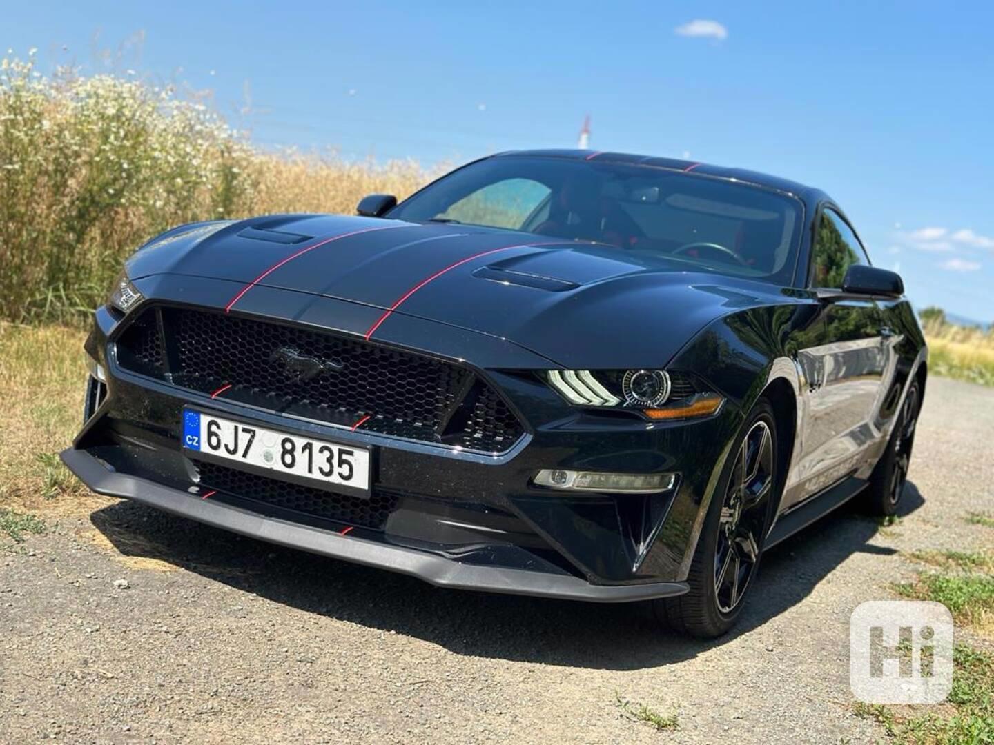 Ford Mustang GT 5,0  - foto 1