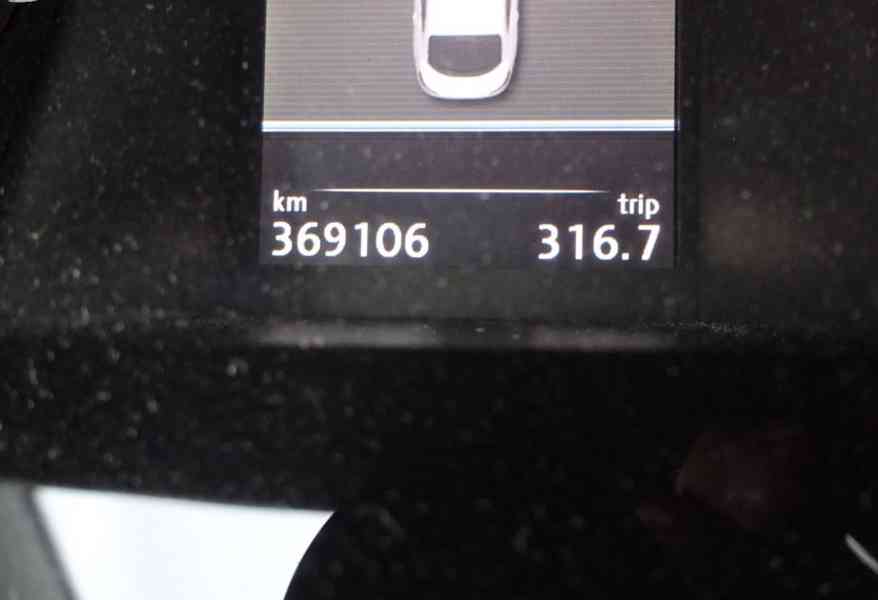 VW Passat CC 2.0 TDI 4x4 r.v.2011 (125 kw) Koup.ČR - foto 7
