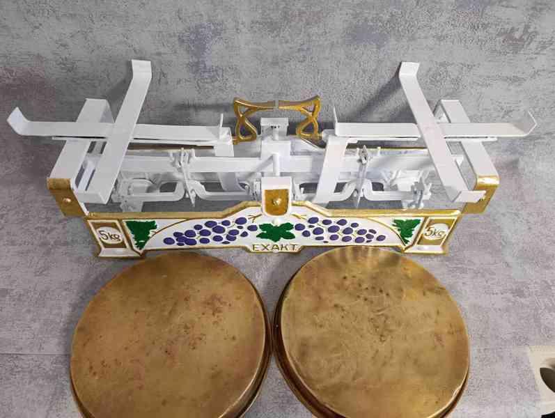 Staré dvoumiskové váhy EXAKT vinná réva po renovaci - foto 8