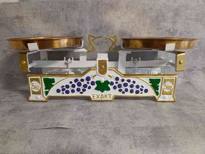 Staré dvoumiskové váhy EXAKT vinná réva po renovaci - foto 4