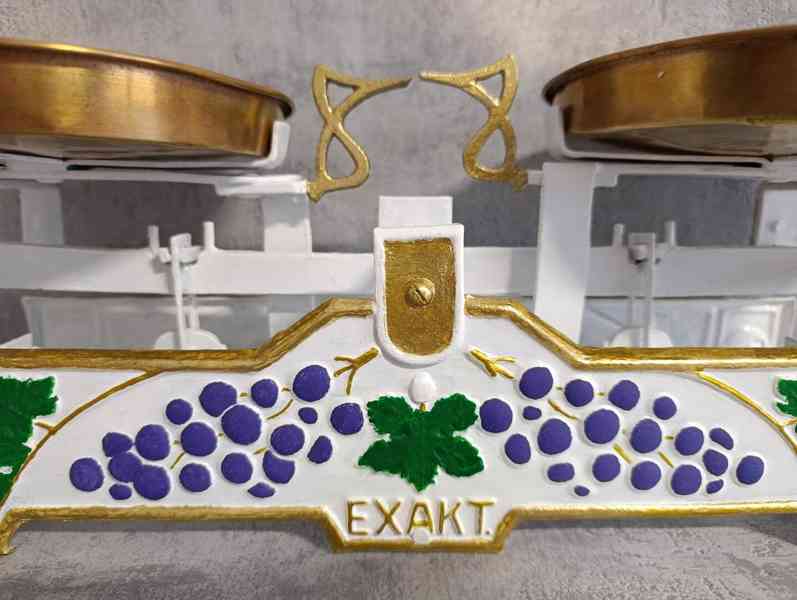 Staré dvoumiskové váhy EXAKT vinná réva po renovaci - foto 7