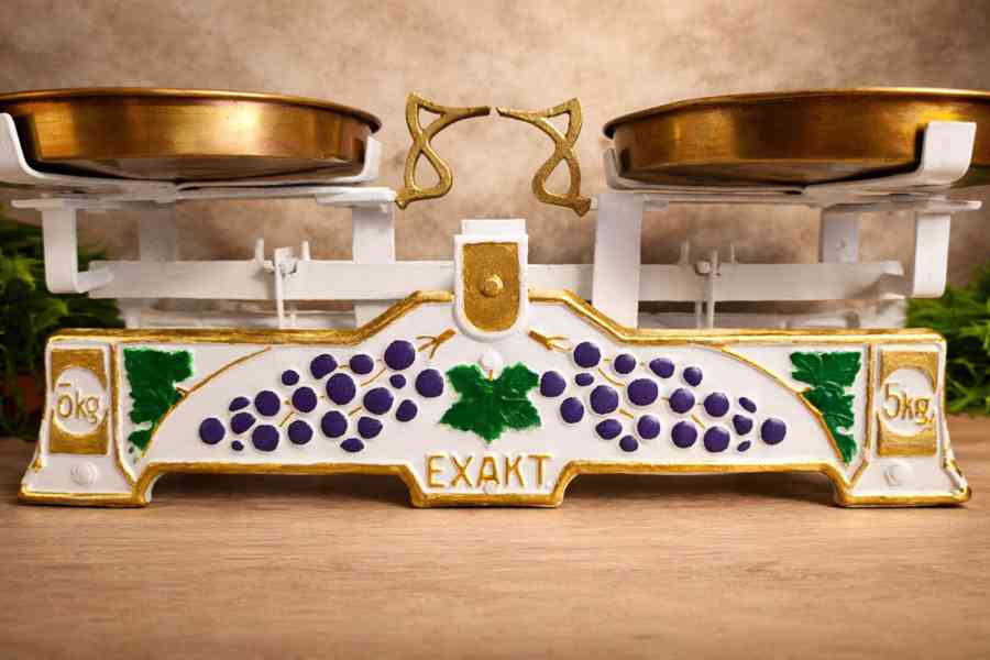 Staré litinové váhy EXAKT – vinná réva | po renovaci | 5 kg - foto 17