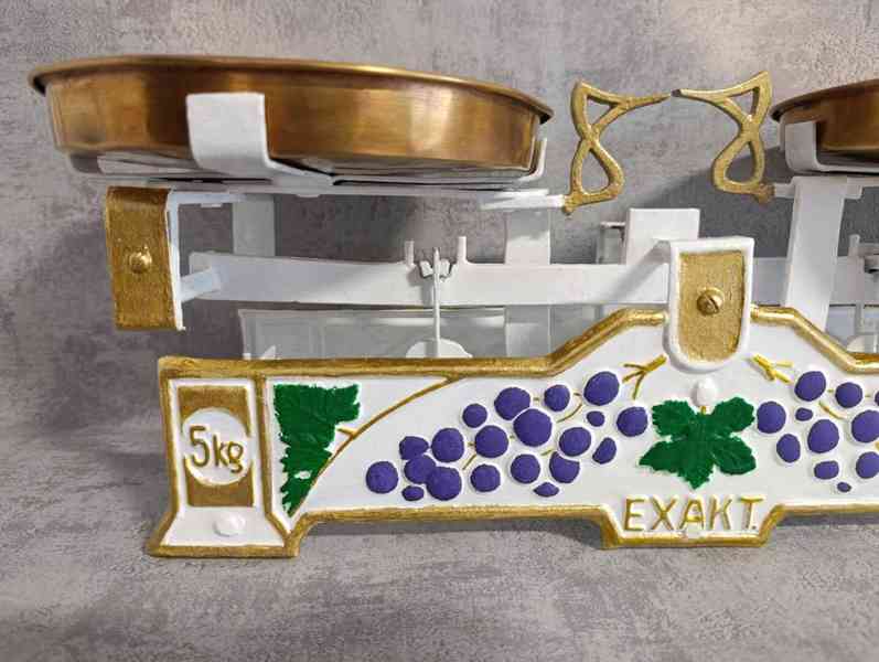 Staré dvoumiskové váhy EXAKT vinná réva po renovaci - foto 13