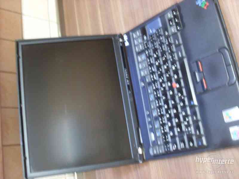 IBM ThinkPad T41 a T40 - foto 1
