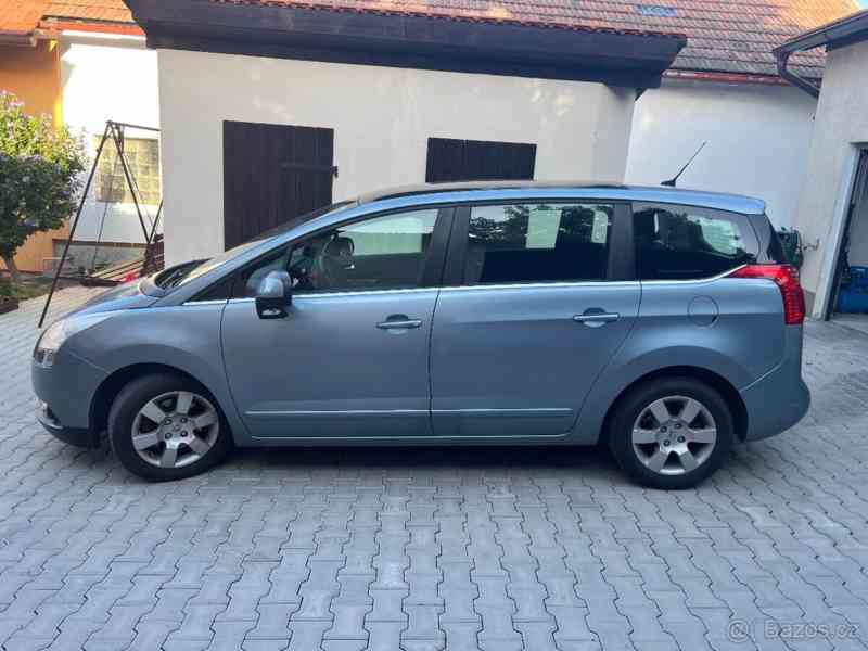 Peugeot 5008 2,0   HDi 110 kW - foto 3