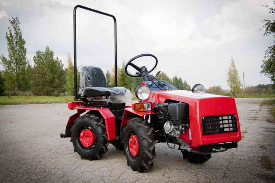 Mini-tractor BELARUS - 132H - foto 1