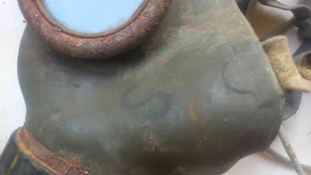 Plynové masky - foto 4