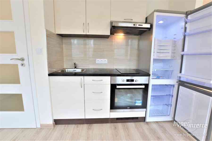 1+kk/ spací kout, 37 m2, po rekonstrukci, Praha 8 - foto 6