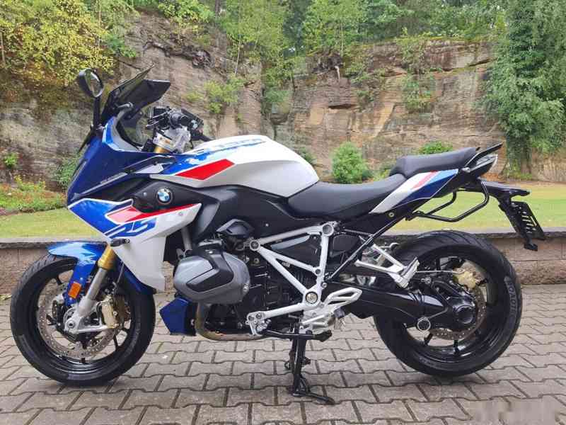 BMW R 1250 RS - TOP - 5 500 KM - ZÁNOVNÍ MOTO 349.900,- Kč - foto 1