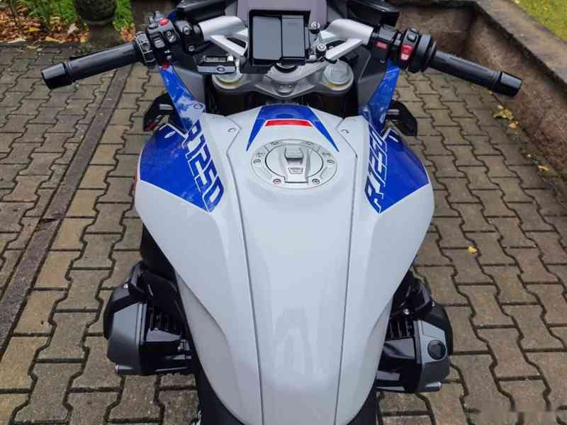 BMW R 1250 RS - TOP - 5 500 KM - ZÁNOVNÍ MOTO 349.900,- Kč - foto 5