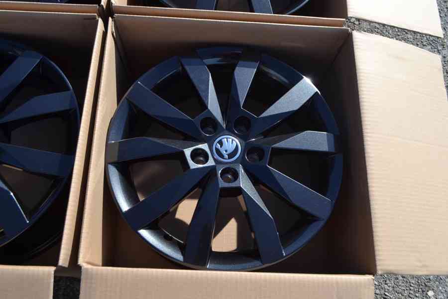4ks NOVÉ orig.alu disky Škoda Octavia III 6Jx17 ET48, 5x112 - foto 10