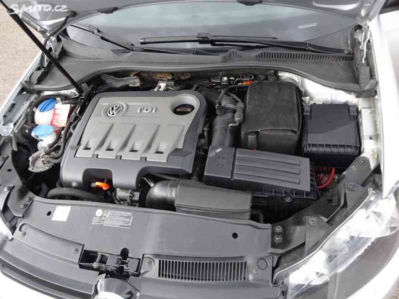 Volkswagen Golf Variant, 2,0 TDI (103 KW) NOVÉ ROZVODY - foto 14
