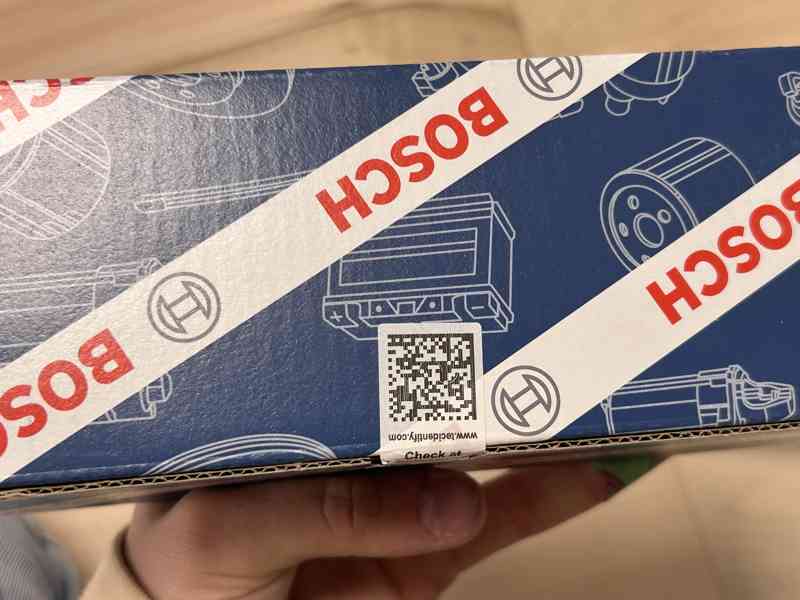 Vstřikovač 0445110584 0445110583 33800-2F610 4ks - foto 4