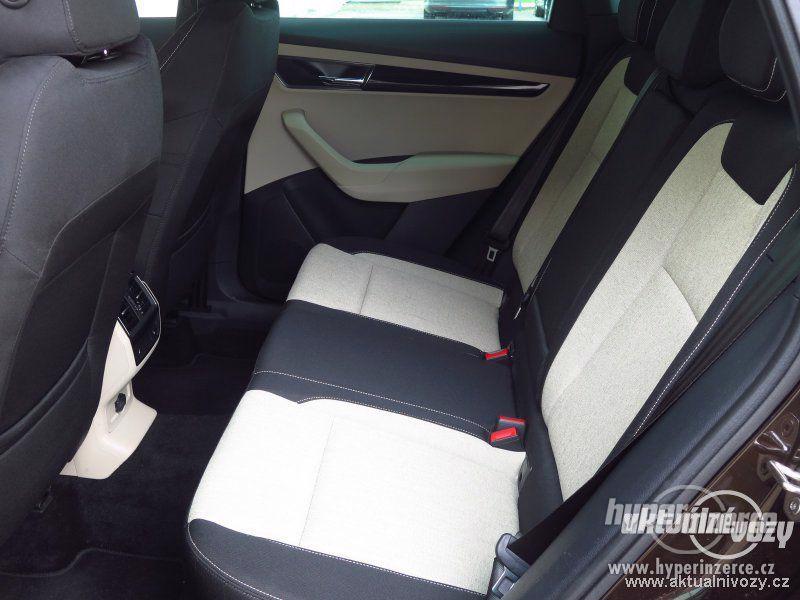 Škoda Karoq 1.5, benzín, RV 2019 - foto 18