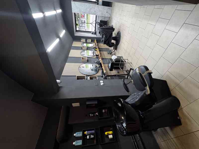 Přenechání zavedeného Barbershopu v Praze - Nusle  - foto 3