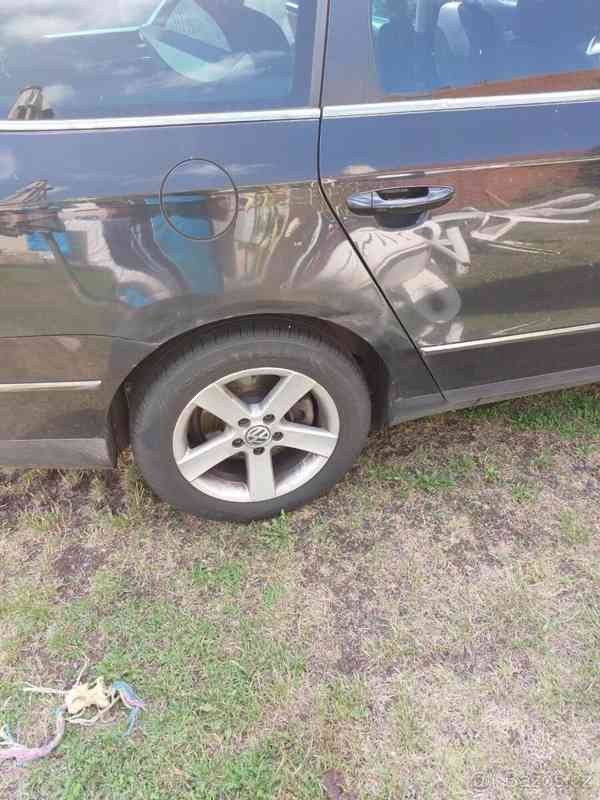 Volkswagen Passat 2,0 B6 Tdi 125 kW - foto 5