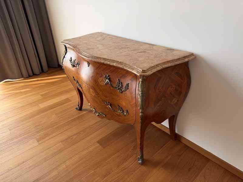 Komoda ve stylu rokoko - foto 3