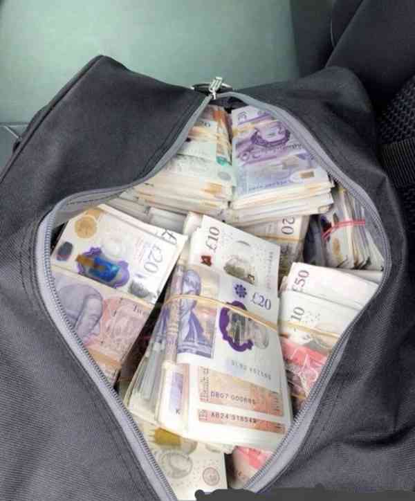 Nabízí půjčky do 72 hodin.