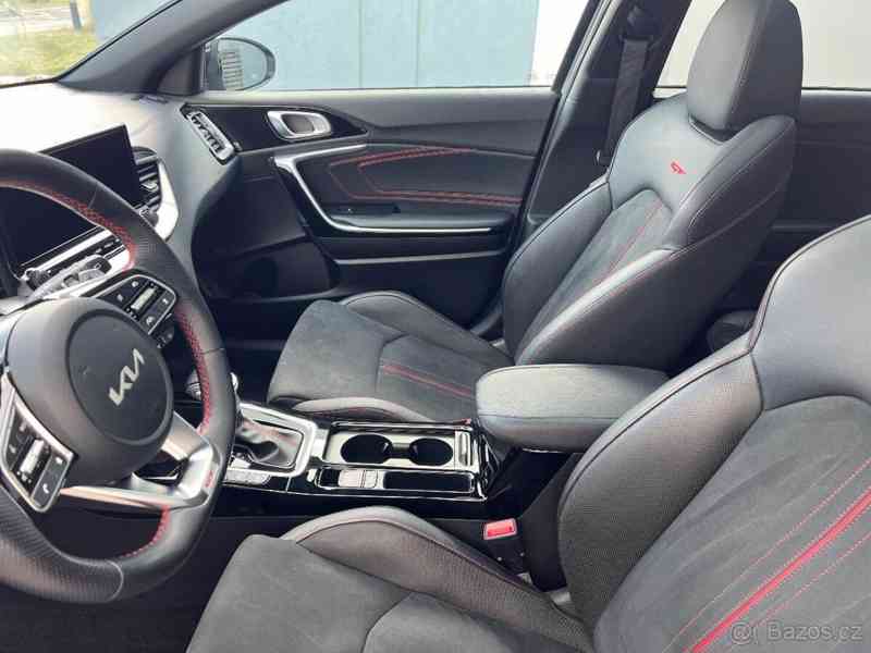 Kia ProCeed 1,6 T-GDi, Panorama, Tažné - foto 10