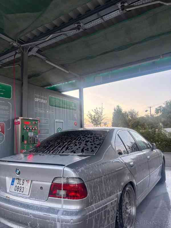 BMW Řada 5 e39 530d manual - foto 2