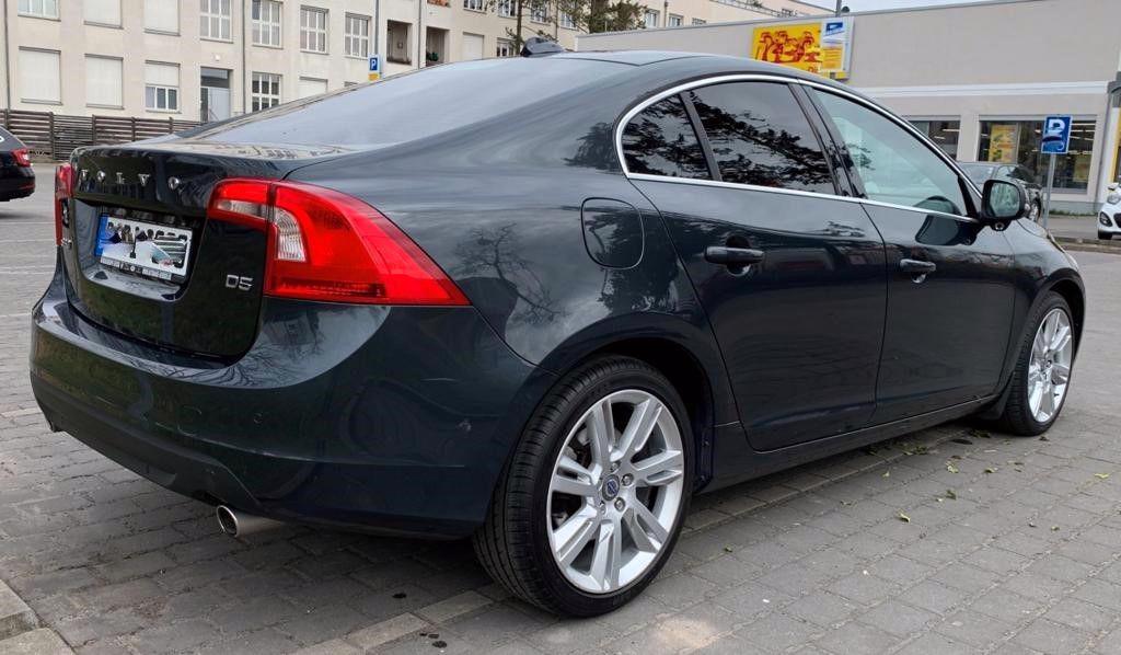 Volvo S60 D5 2,4d Aut. 169kw - foto 28