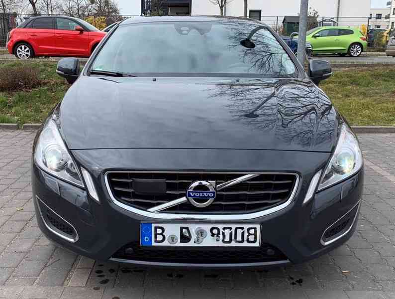 Volvo S60 D5 2,4d Aut. 169kw - foto 16