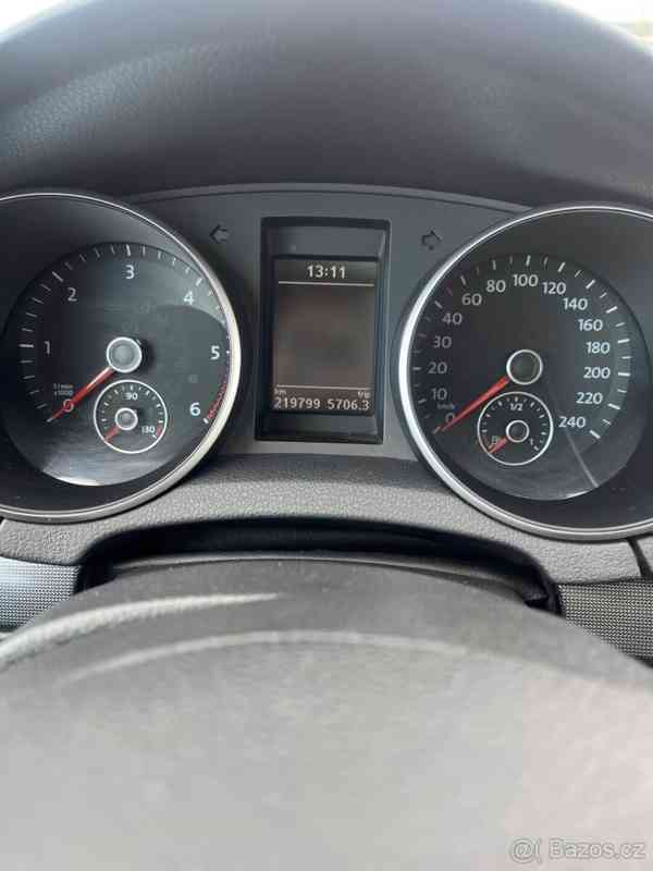 Volkswagen Golf 2,0 TDI 103kW - foto 13