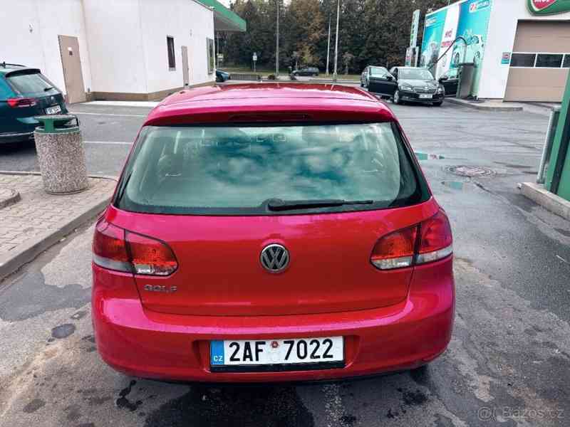 Volkswagen Golf 1,2 6 - foto 7
