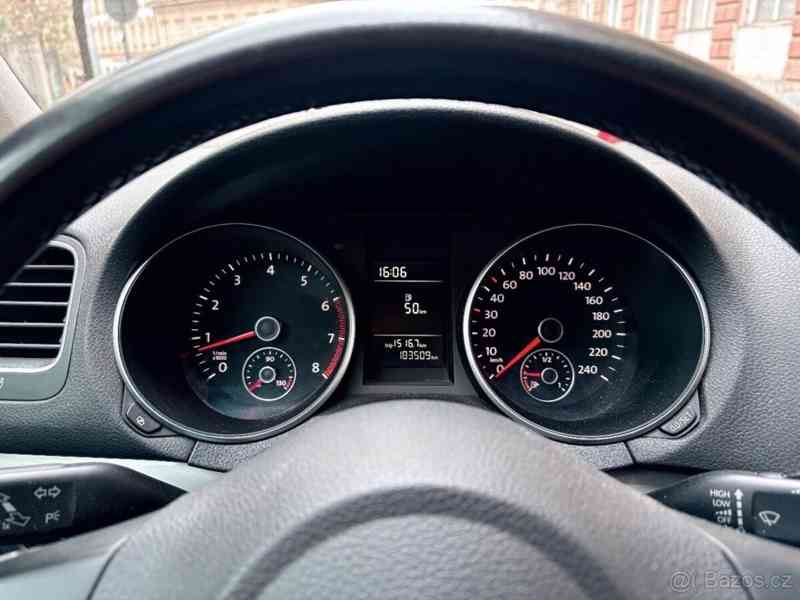 Volkswagen Golf 1,2 6 - foto 3