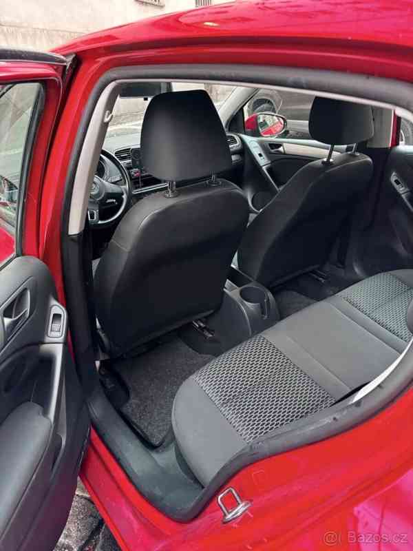 Volkswagen Golf 1,2 6 - foto 15