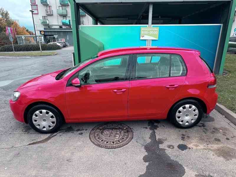 Volkswagen Golf 1,2 6 - foto 9