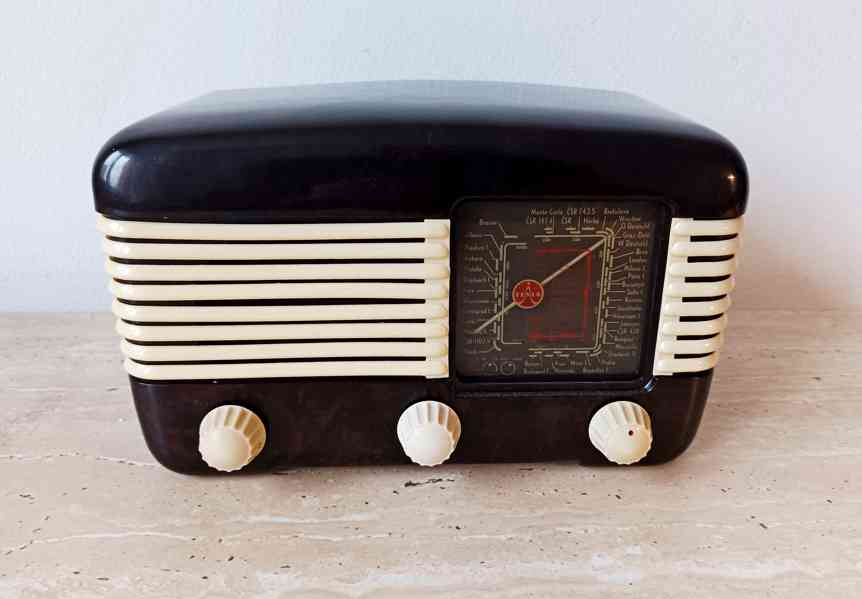 Starožitné elektronkové rádio Tesla Talisman 306U, top stav - foto 1