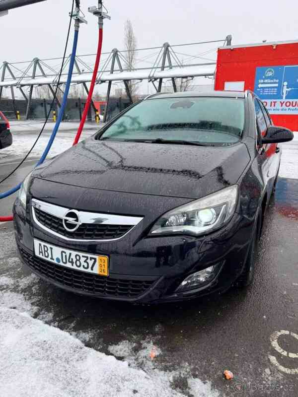 Opel Astra 2,0   J sportes tovrer - foto 2