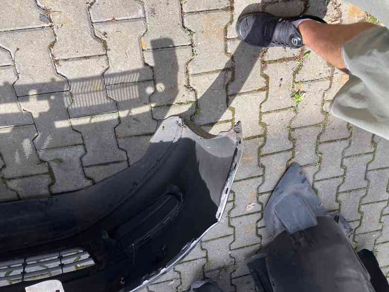 kapota LP dvere naraznik vw sharan maska stena - foto 3