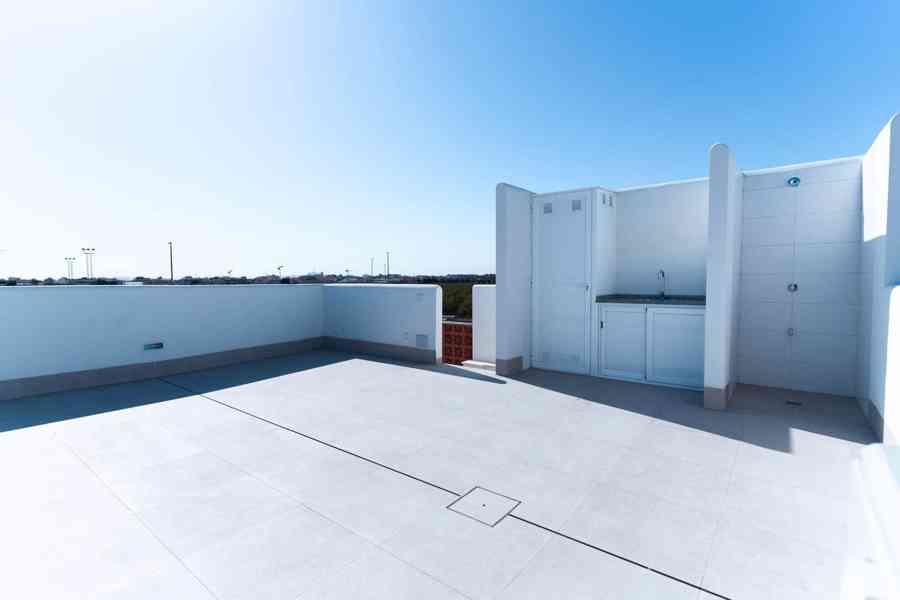 Prodej moderní vila Španělsko Pilar, bazén, parkování - foto 11