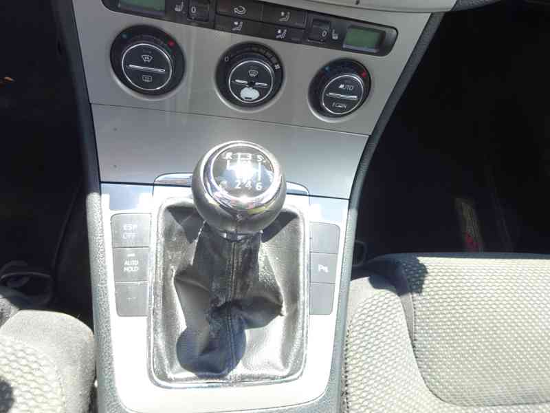 VW Passat 1.6i r.v.2005 stk:5/2028  - foto 11